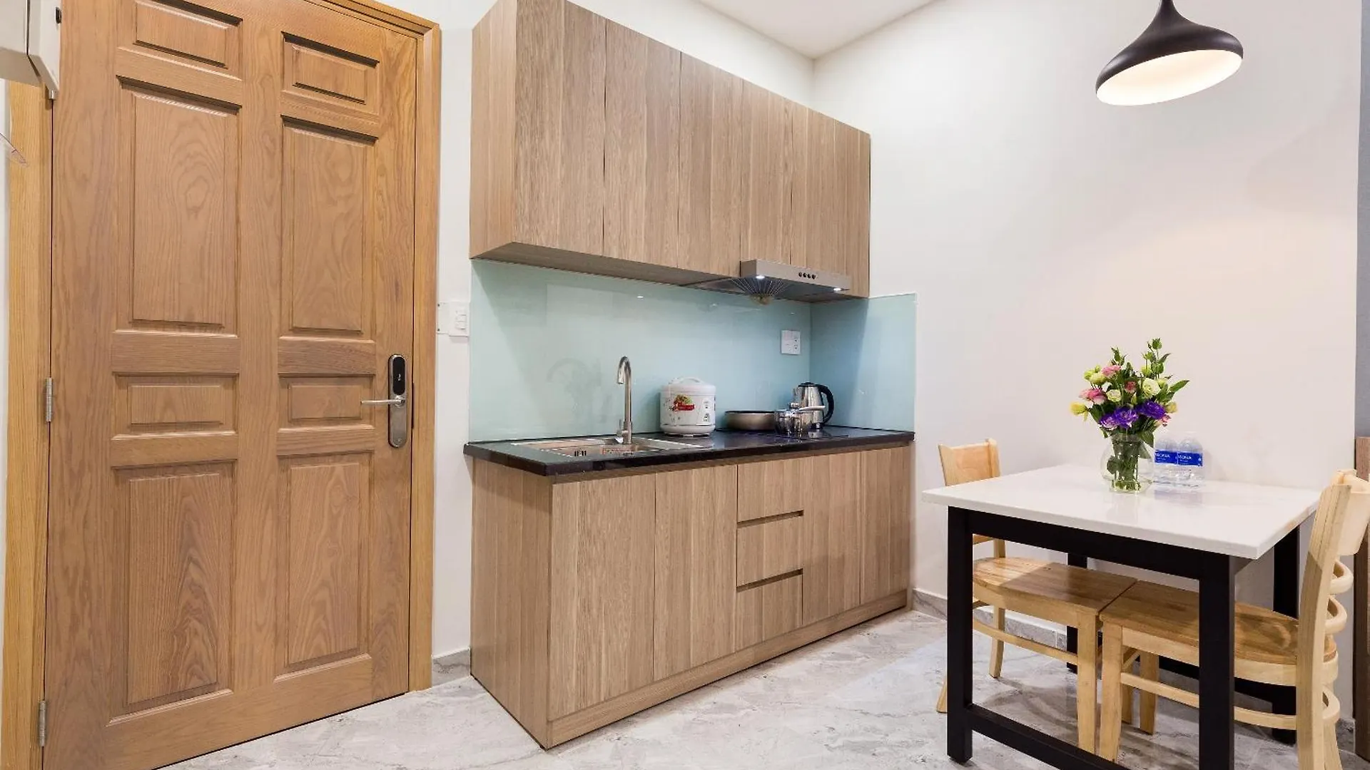 Yours Apartment - Airport Ho Chi Minh City 0*,