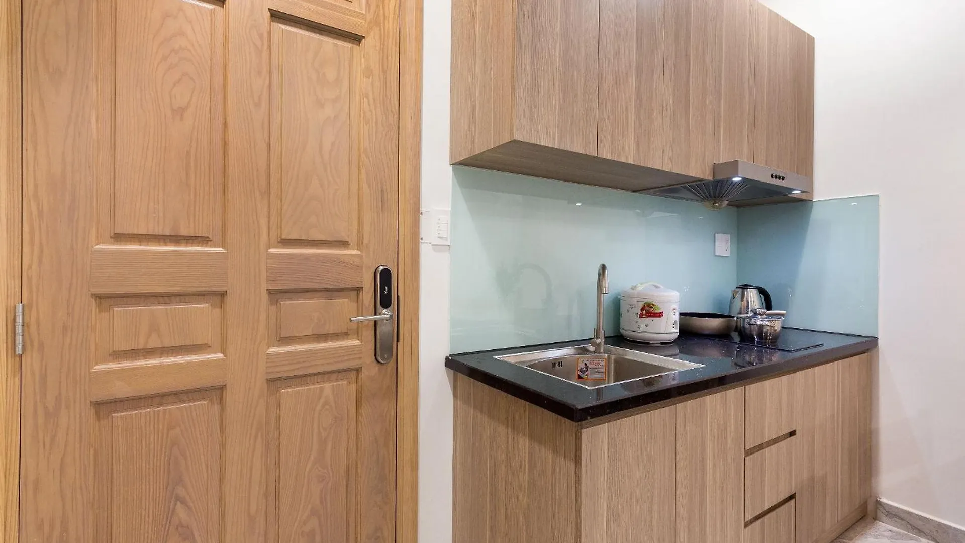 Yours Apartment - Airport Ho Chi Minh City