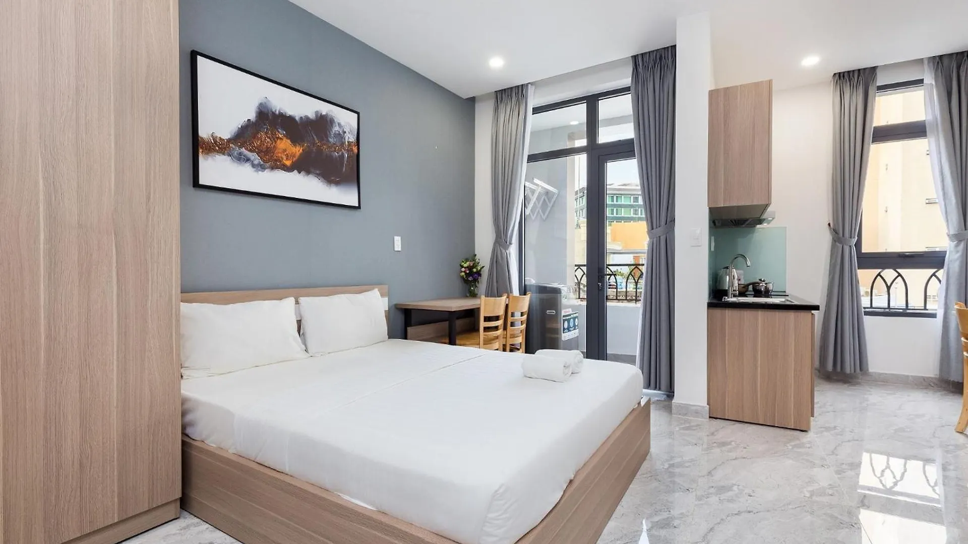 Yours Apartment - Airport Ho Chi Minh City