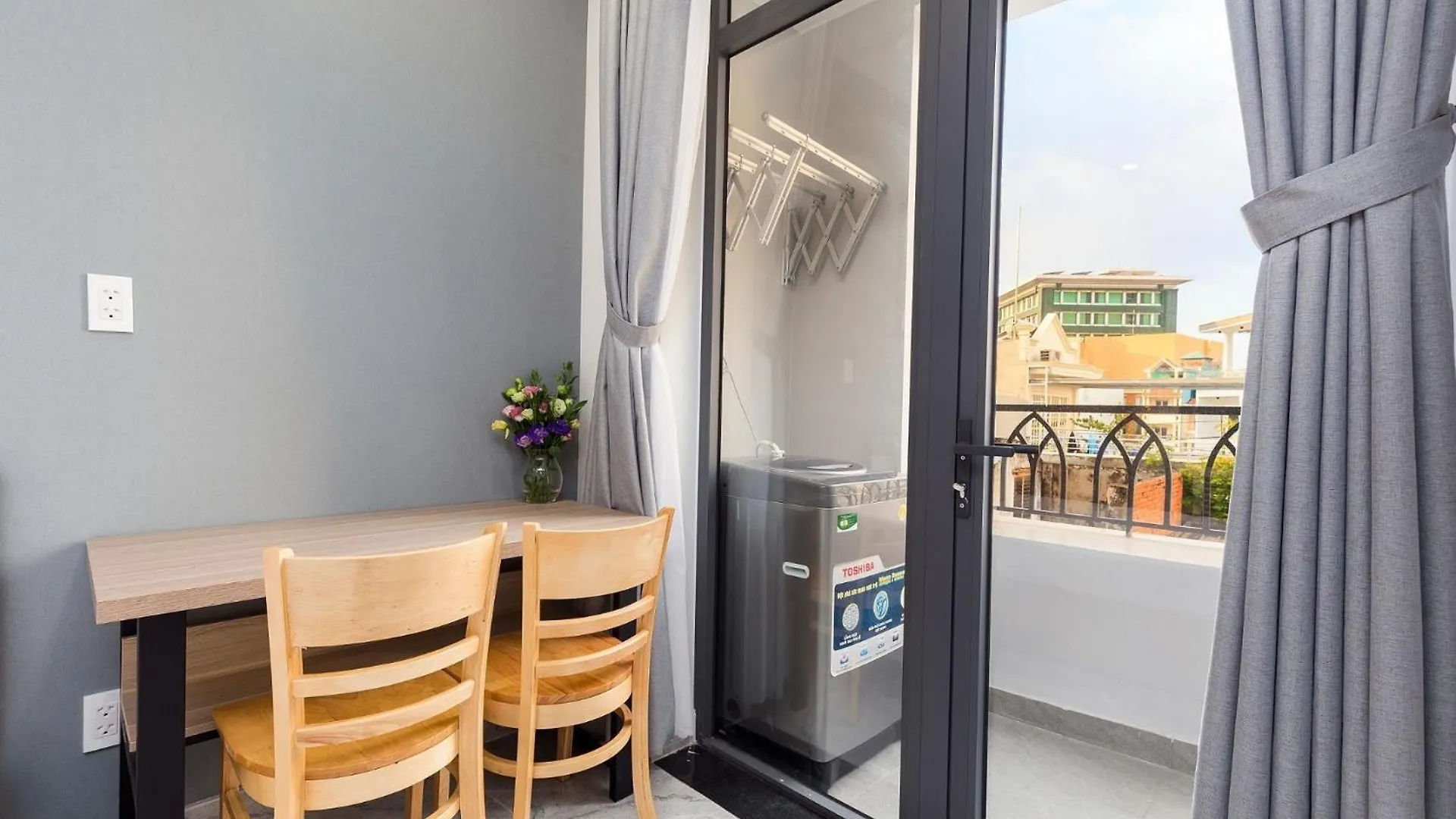 Yours Apartment - Airport Ho Chi Minh City