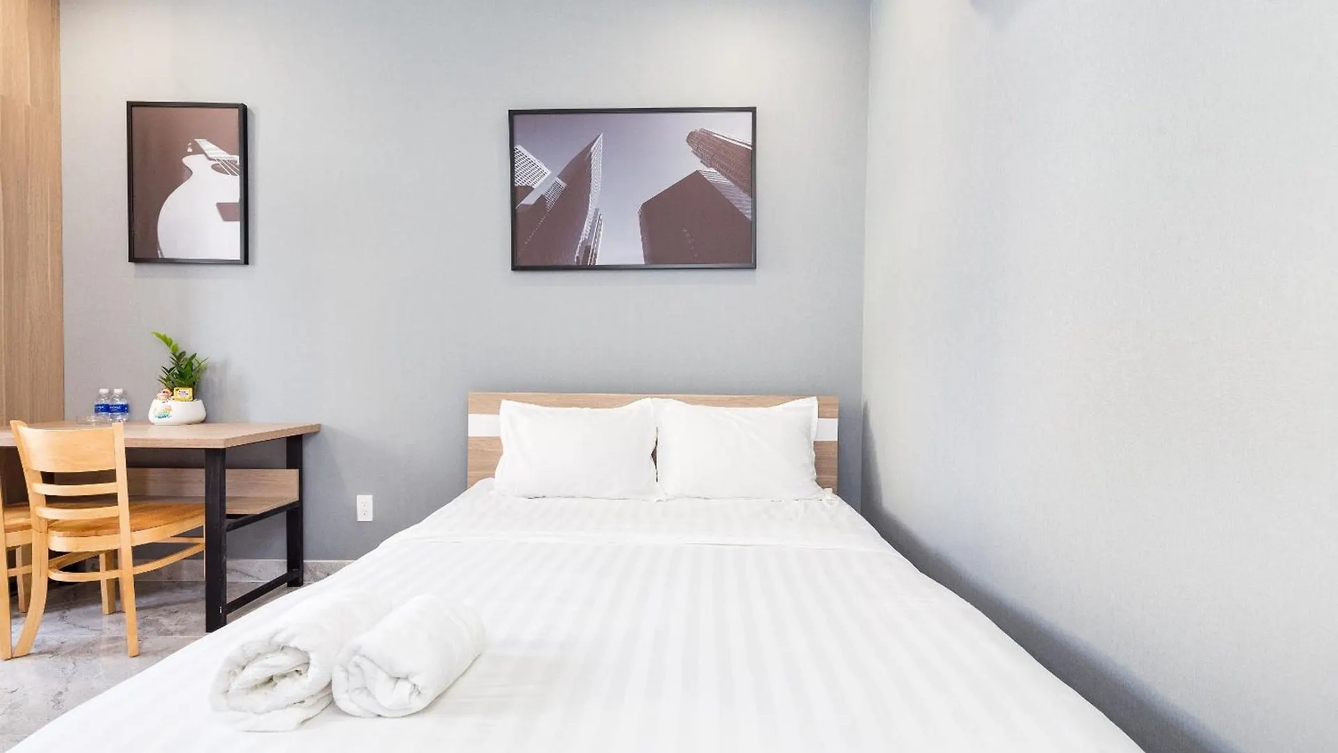 Yours Apartment - Airport Ho Chi Minh City