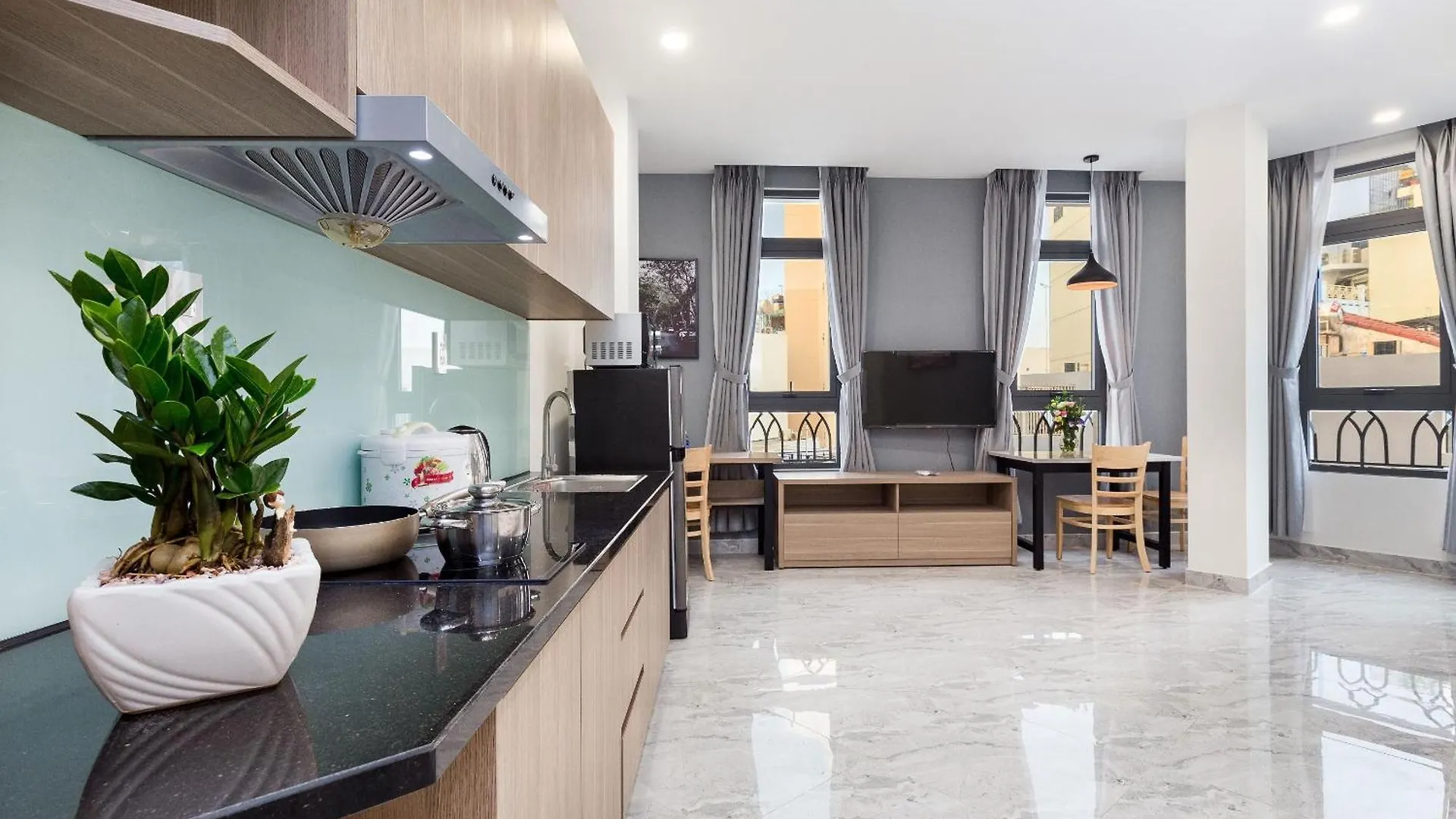 Yours Apartment - Airport Ho Chi Minh City 0*,  Vietnam