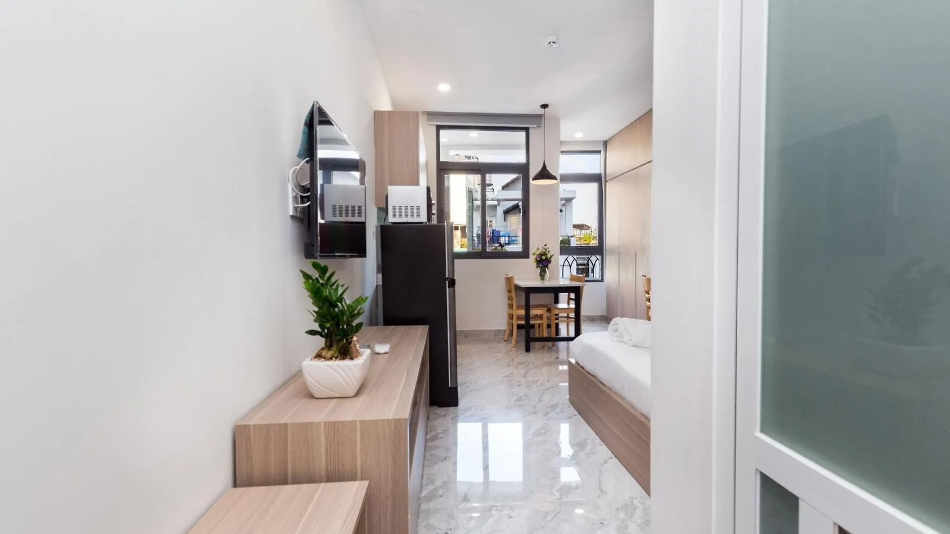 Yours Apartment - Airport Ho Chi Minh City 0*,  Vietnam