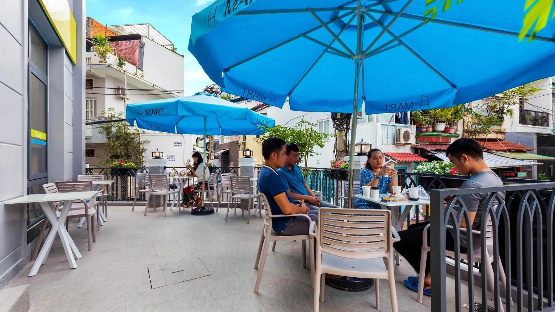 Yours Apartment - Airport Ho Chi Minh City